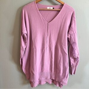 Women's V-Neck Sweater - Light Purple